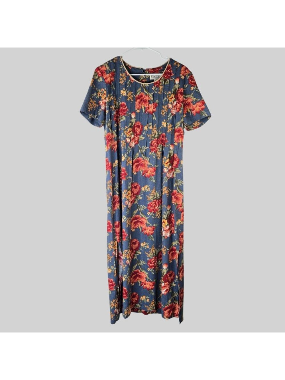 Vintage Modest Maxi Dress 12 Blue Linen Floral Print Pleated 90's Cottage Summer